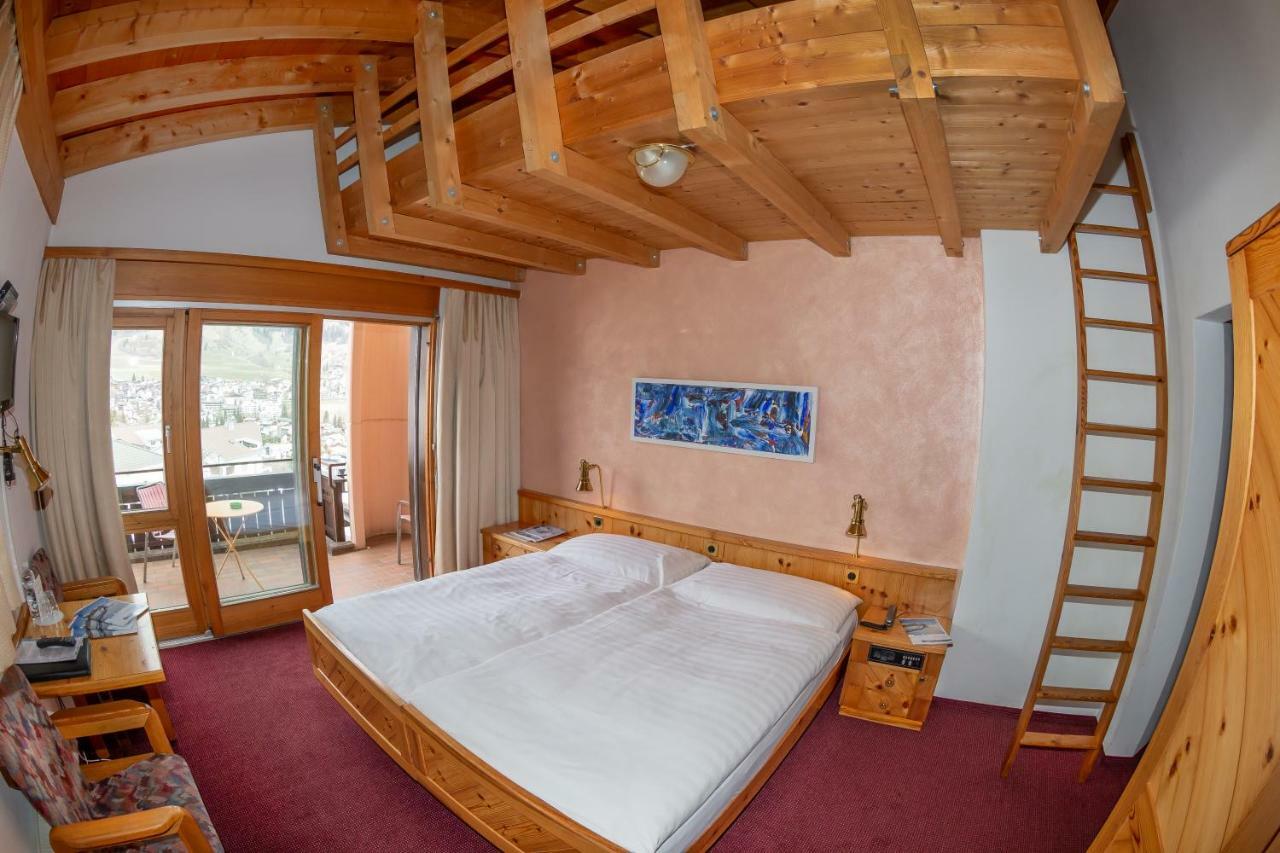 T3 Hotel Mira Val Flims Exterior photo